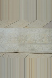 2.6x9 Wool Vintage Turkish Oushak Rug Runner. 80,285 - Turkish Rug Runner $i