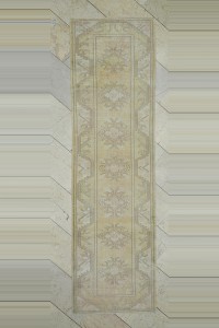 2.6x9 Wool Vintage Turkish Rug Runner. 80,285 - Turkish Rug Runner $i