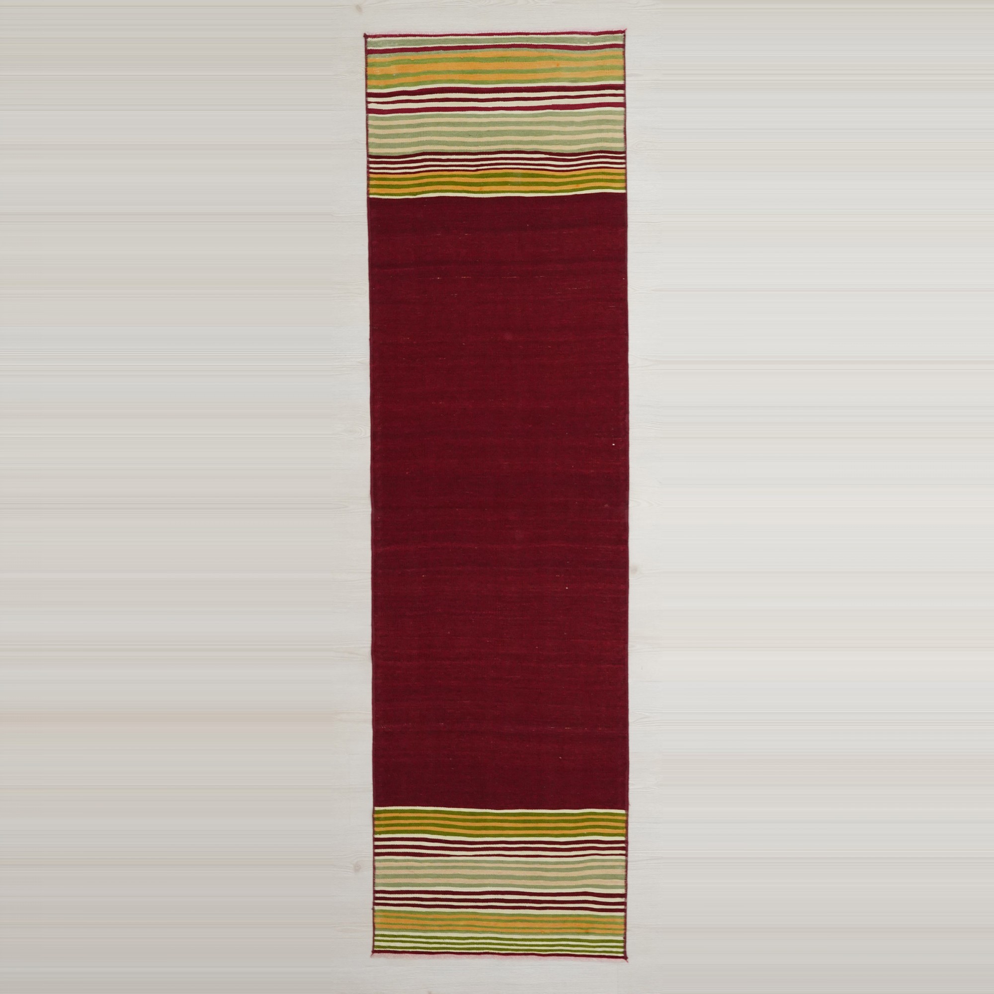 2.x8.5 Red Gordes Kilim Rug Runner. 71,255 - Turkish Rug Runner