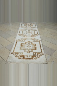 3x11 Soft Wool Turkish Rug Runner. 99,323 - Turkish Rug Runner $i