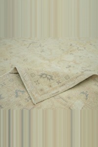 6.5x10 Persian Pattern Vintage Oushak Rug. 200,296 - Turkish Carpet Rug  $i