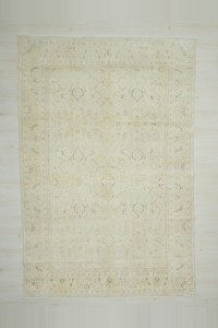 Turkish Carpet Rug 6.5x10 Persian Pattern Vintage Oushak Rug. 200,296