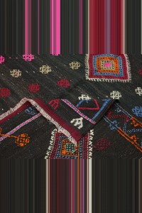 6.5x9 Embroidered Goat Hair Kilim Rug. 198,276 - Goat Hair Rug $i