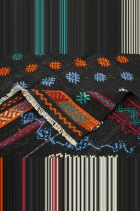 6.6x9 Embroidered Goat Hair Kilim Rug. 202,281 - Goat Hair Rug $i