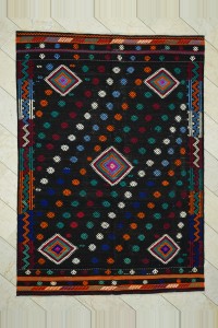 6.6x9 Embroidered Goat Hair Kilim Rug. 202,281 - Goat Hair Rug $i