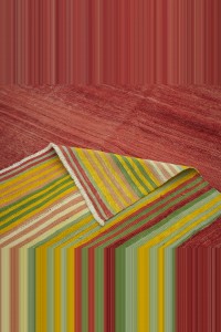 Antique Manisa Gordes Red Kilim Rug 135,212 - Turkish Kilim Rug  $i