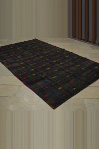 Black And Pink Turkish Kilim Rug 6x10 Feet 180,295 - Goat Hair Rug $i