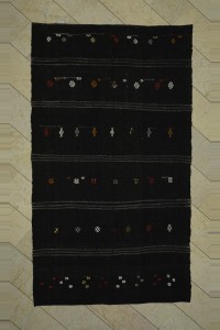 Goat Hair Rug Black Turkish Kilim Rug 5x9 Feet  162,286