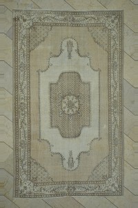 Chic Oushak Rug 6x9 Feet 164,270 - Oushak Rug $i