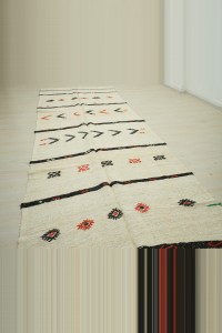 Embrodiery on Hemp Rug 5x14 Feet 145,420 - Turkish Hemp Rug $i