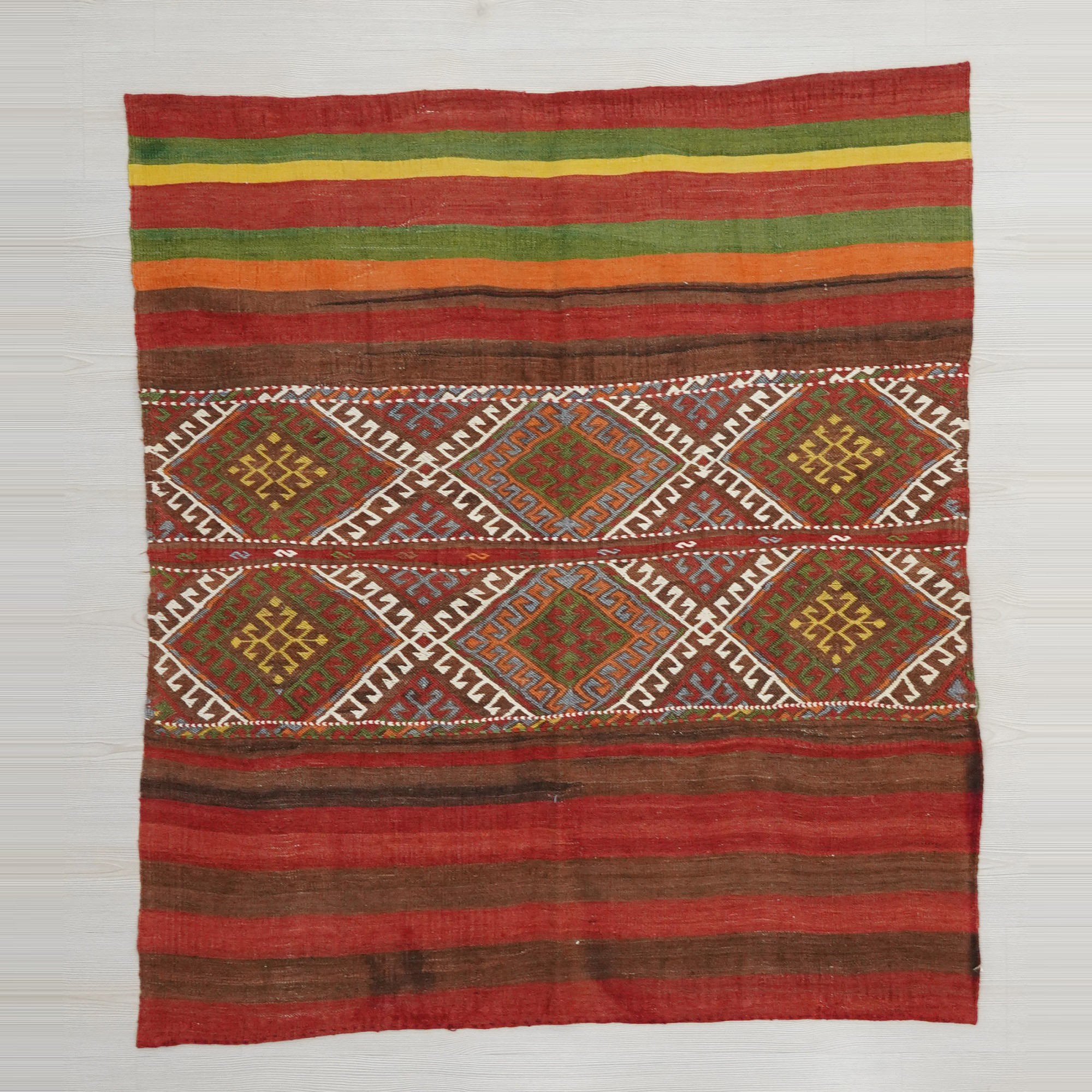 Embroidery Sivas Kilim Rug 4x5 Feet 130,147 - Turkish Kilim Rug