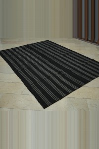 Goat Hair Vintage Striped Turkish Kilim Rug 6x9 Feet 194,260 - Goat Hair Rug $i