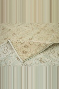 Modern Vintage Oushak Carpet Rug 6x9 Feet 166,280 - Oushak Rug $i