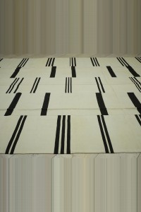 Morroccon Style Turkish Black And White Kilim Rug 10x12 Feet  300,380 - Turkish Natural Rug  $i