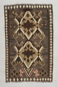 Turkish Kilim Rug Nomadic Turkish Kilim Rug 3x5 Feet 88,140