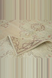 Old Vintage Rug 6x9 170,276 - Oushak Rug $i