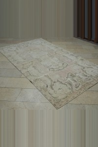 Oriental Pattern Turkish Rug 5x9 Feet 160,277 - Oushak Rug $i