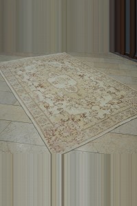 Persian Pattern Oushak Rug 5x9 Feet 166,258 - Oushak Rug $i