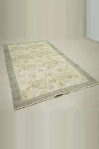 Traditional Oushak Rug 5x8 Feet 143,252 - Oushak Rug $i