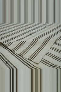 Tribal Turkish Wool Area Rug 7x9 Feet 210,278 - Turkish Natural Rug  $i