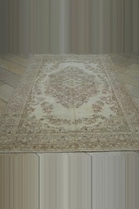 Vintage Area Rug 6x9 Feet 170,270 - Oushak Rug $i