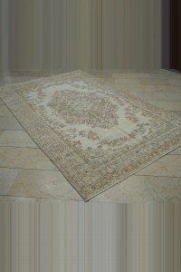 Vintage Area Rug 6x9 Feet 170,270 - Oushak Rug $i