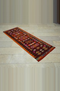 2,4x7 Turkish Kilim Rug Runner. 75,207 - Turkish Rug Runner  $i