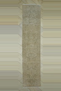Turkish Rug Runner 2.7x12 Vintage Persian Carpet Rug Runner. 81,363