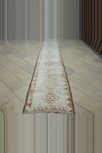 2.8x16 Long Vintage Turkish Rug Runner. 85,486 - Turkish Rug Runner  $i