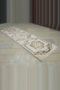 3x11 Soft Wool Turkish Rug Runner. 99,323 - Turkish Rug Runner  $i