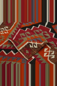 3x11 Wool Kilim Rug Runner. 105,320 - Turkish Rug Runner  $i
