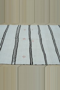 5X8 Dark Brown Stripe White Hemp Kilim Rug 157,267 - Turkish Hemp Rug  $i