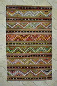 Turkish Kilim Rug 6x10 Stripe Patter Old Turkish Kilim Rug. 178,293
