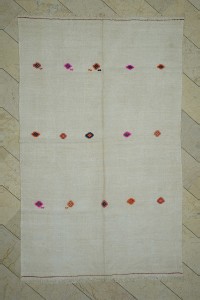 Turkish Hemp Rug 6x9 Embroidered Cream Hemp Kilim Rug 170,280