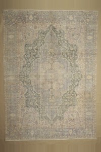 Antique Vintage Oushak Carpet Rug 253,348