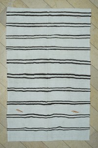 Turkish Hemp Rug Dark Brown And White Hemp Kilim Rug 5.5x9 172,267