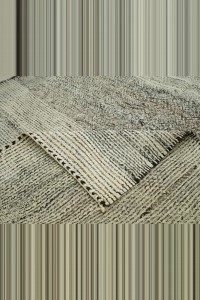 Minimalist Decor Turkish Kilim Rug 4x9 137,284 - Grey Turkish Rug  $i