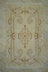 Oushak Rug Persian Pattern Turkish Rug 6x10 Feet 175,302