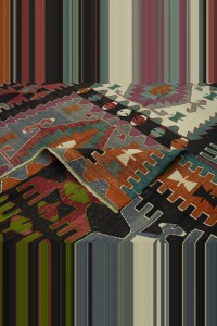 Semi Old Manisa Gordes Kilim Rug 7x9 203,283 - Turkish Kilim Rug  $i