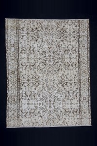 Oushak Rug Vintage Turkish Area Rug 5x6 Feet 154,193